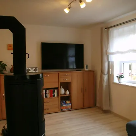 Haus Im Grunen Am Rande Dresdens דירה *